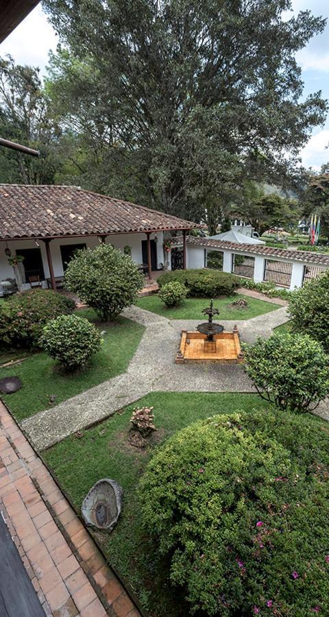 Club Campestre Hacienda Fizebad Hotel El Retiro  Buitenkant foto